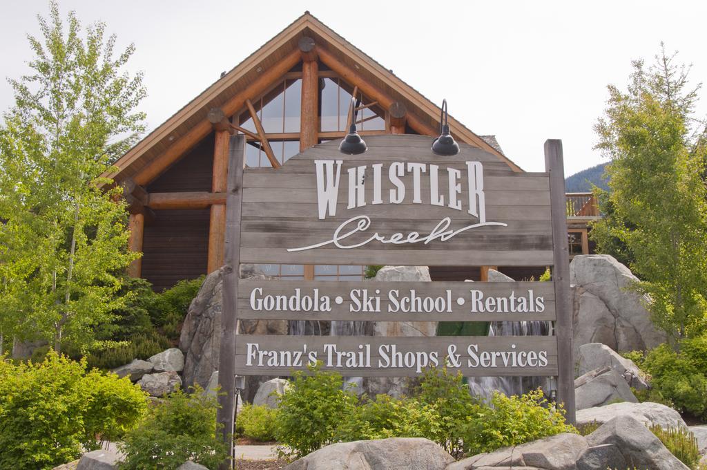 Hotel Lodging Ovations Whistler Zimmer foto