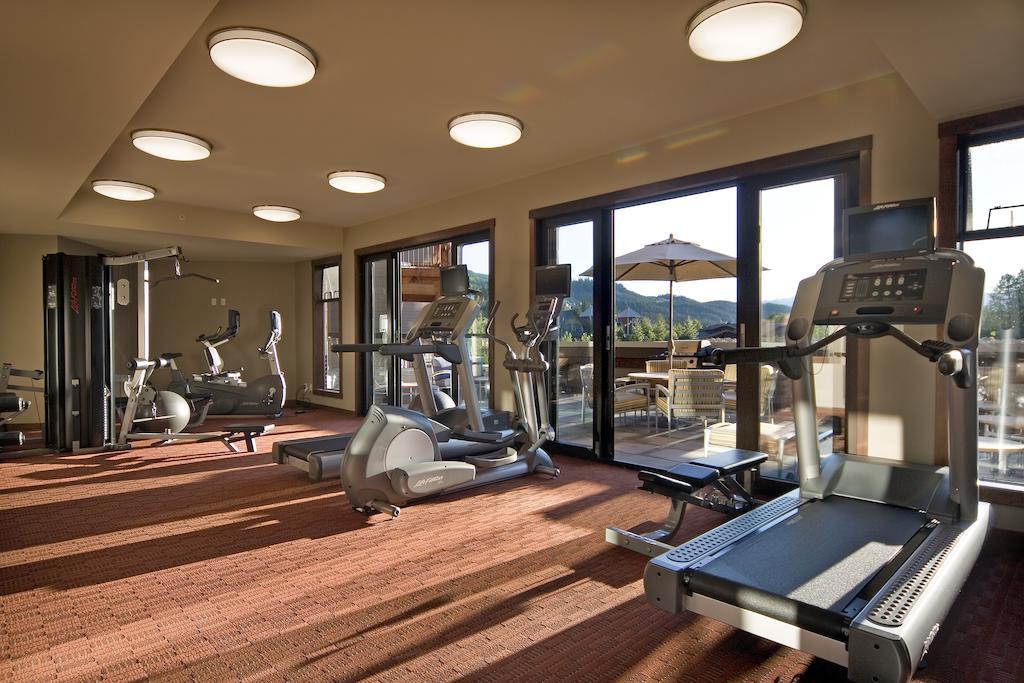 Hotel Lodging Ovations Whistler Exterior foto