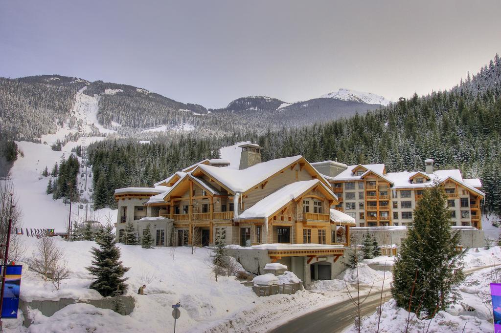 Hotel Lodging Ovations Whistler Exterior foto
