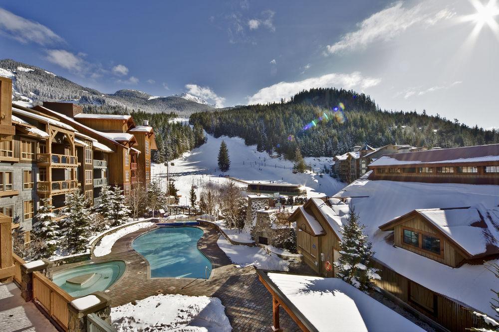 Hotel Lodging Ovations Whistler Exterior foto